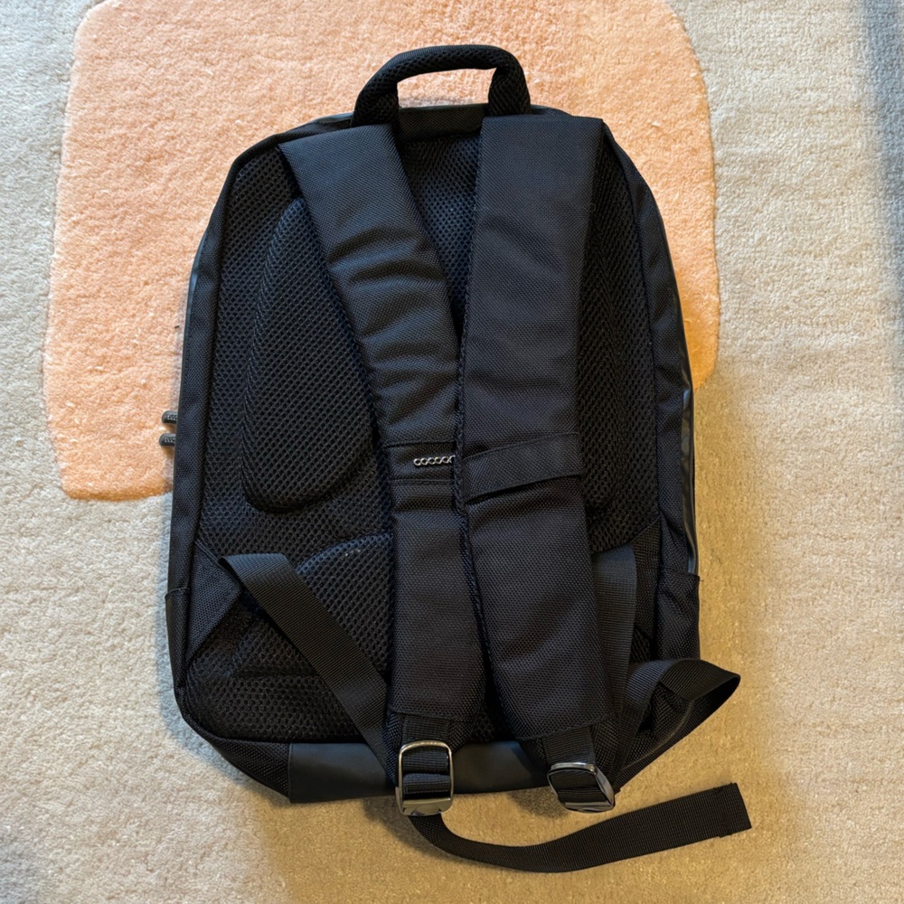 Cocoon Tech Backpack - image 4